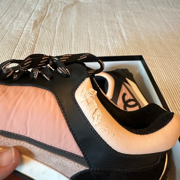 Authentic Chanel sneakers - Picture 12 of 16